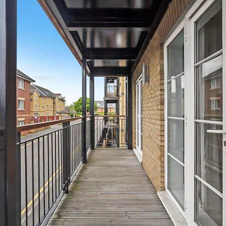 Luxnightzz - Two Bed - Close To North Station And Hospital Colchester Esterno foto